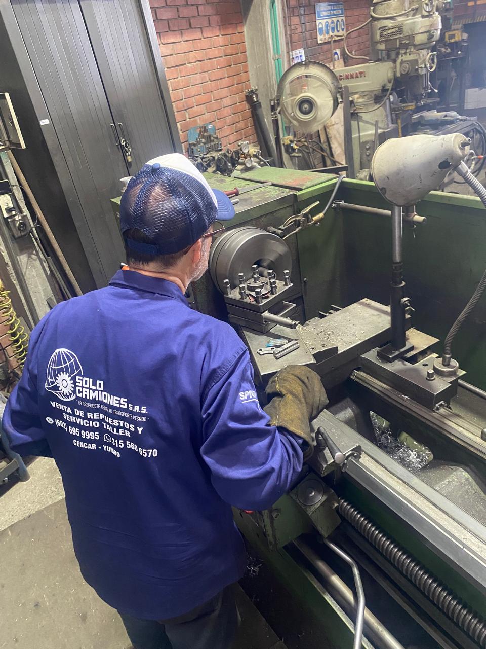 CONSTRUCCIÓN DE CARDÁN MECÁNICO